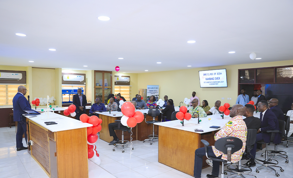 KNUST SMS class of 2004 hands over GH₵527k refurbished microbiology laboratory Refurbished Laboratory